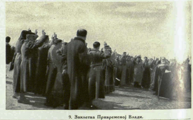 The troops take the oath for the temporary Government