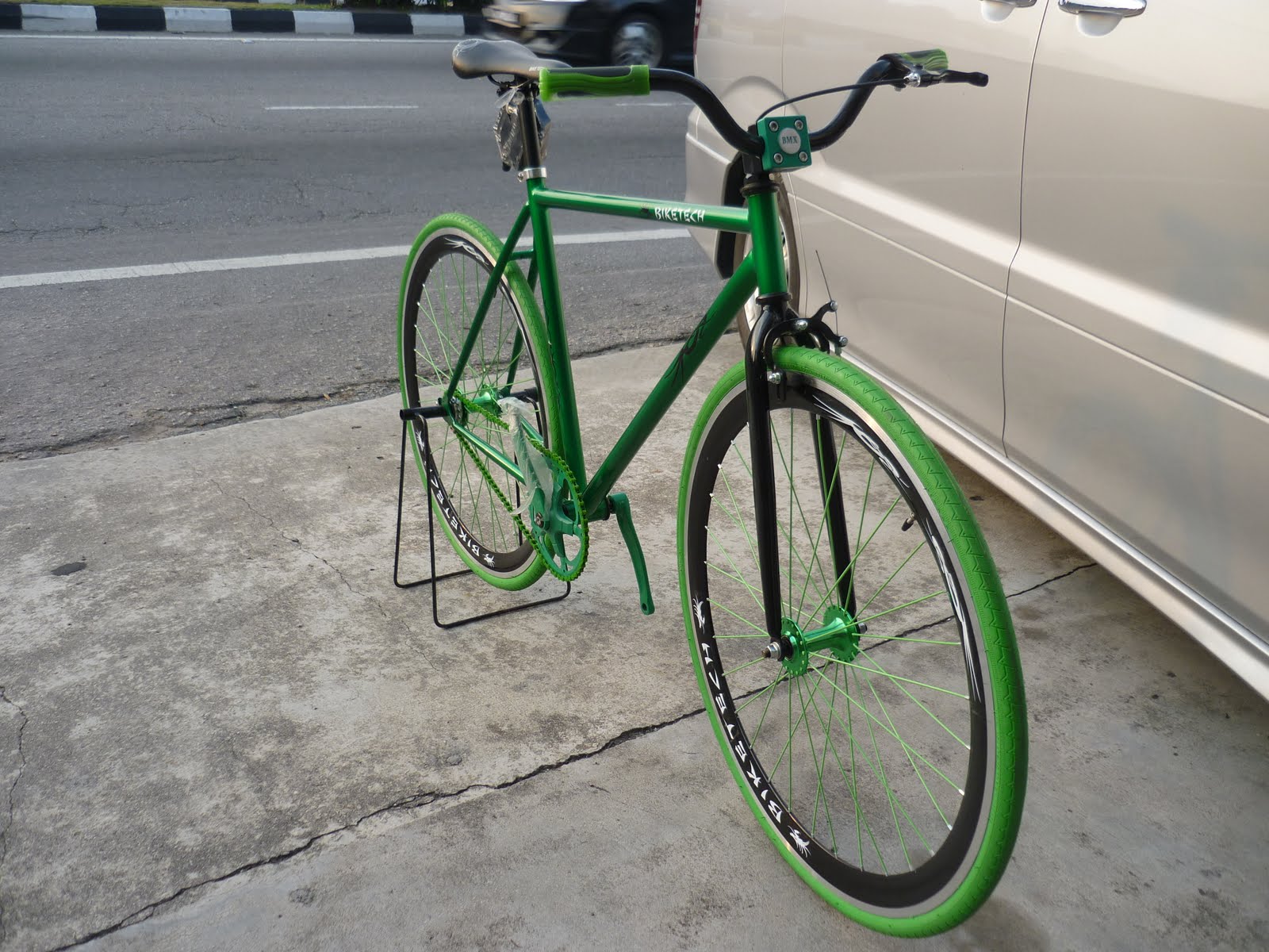 specialized roubaix 2018 sale