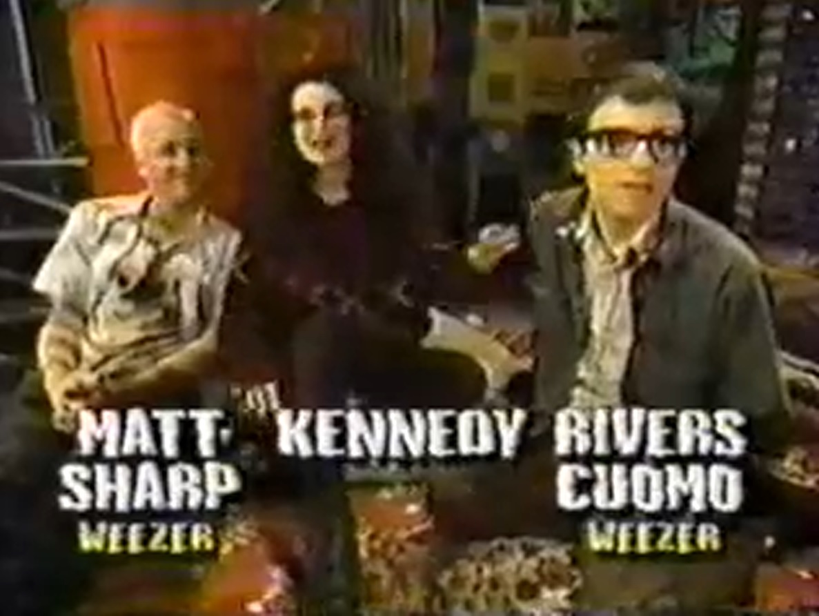 step off Lisa Kennedy Montgomery [MTV VJ]