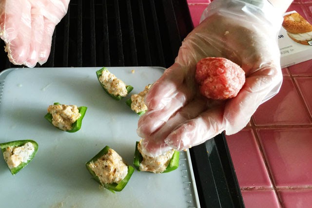 Midwestern at Heart: Armadillo Eggs - Sausage, Jalapeno, Cream Cheese, Cheddar cheese, YUM!