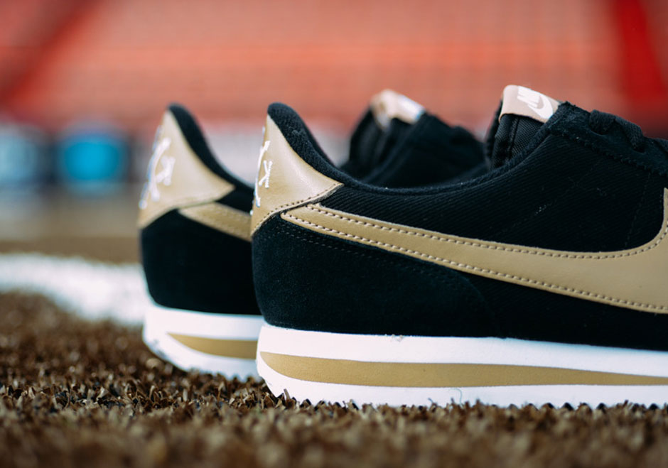 nike cortez baseball