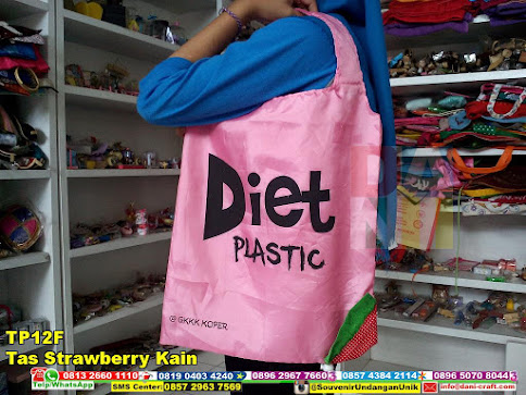 jual Tas Strawberry Kain