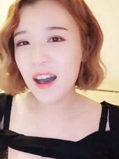 พลัดกันโม๊กพลัดกันเลีย