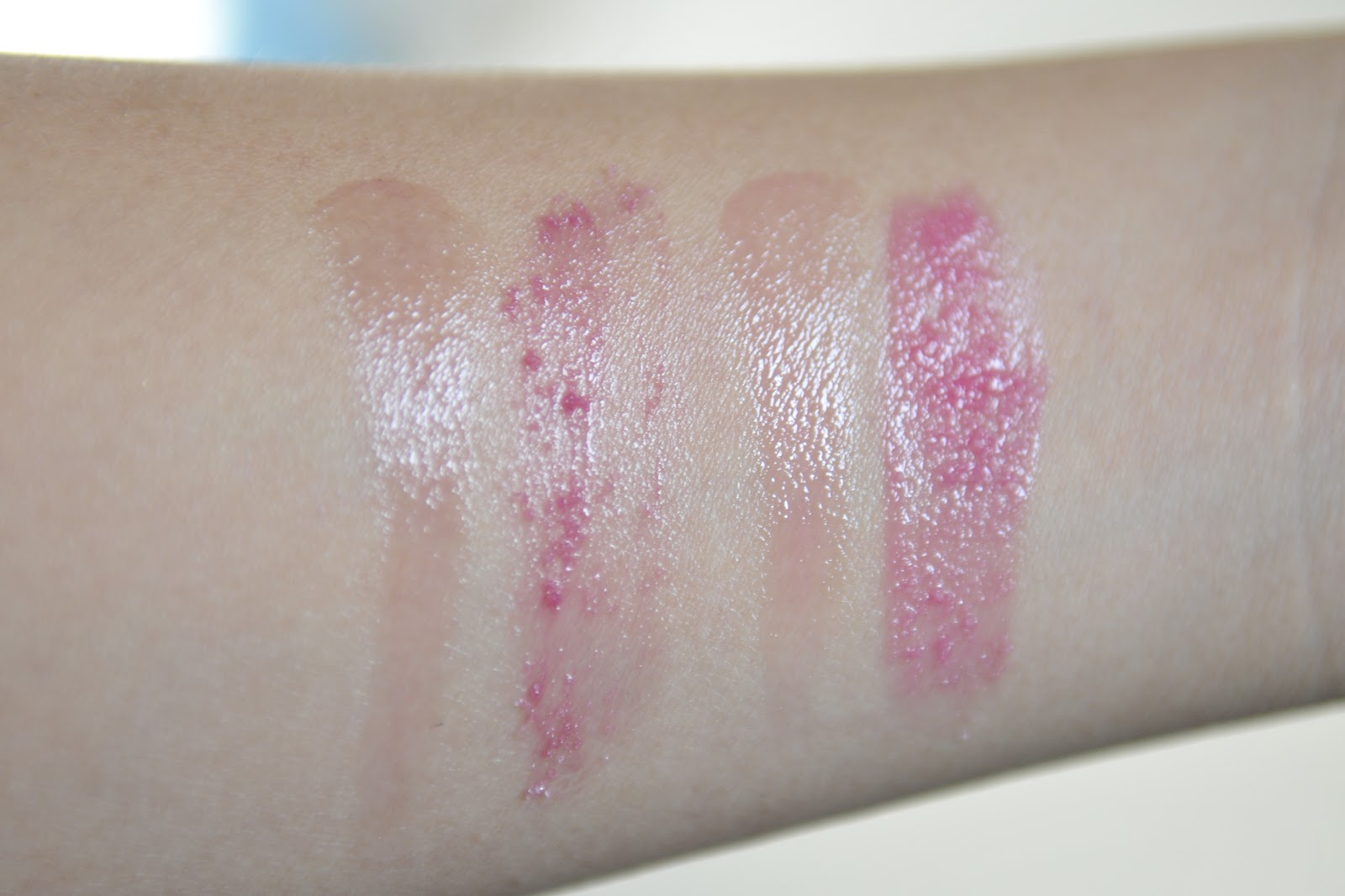 fun size beauty Clinique Sweet Pots Sugar Scrub & Lip Balm in Candied