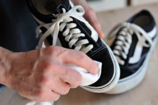 alat dan bahan laundry sepatu