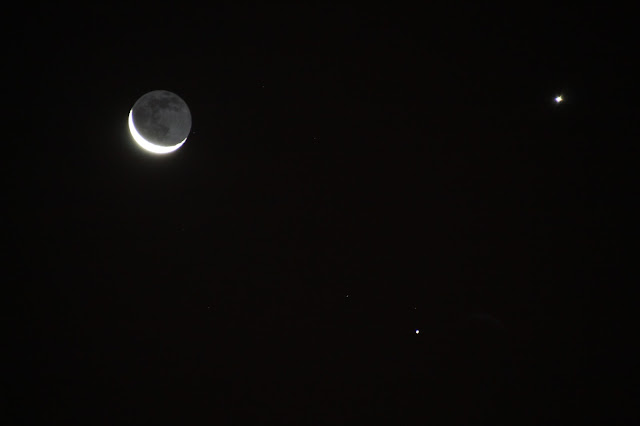 The moon Venus and Saturn
