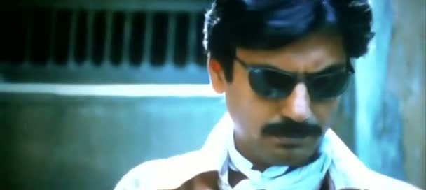 Screen Shot Of Hindi Movie Gangs of Wasseypur 2 2012 300MB Short Size Download And Watch Online Free at worldfree4u.com