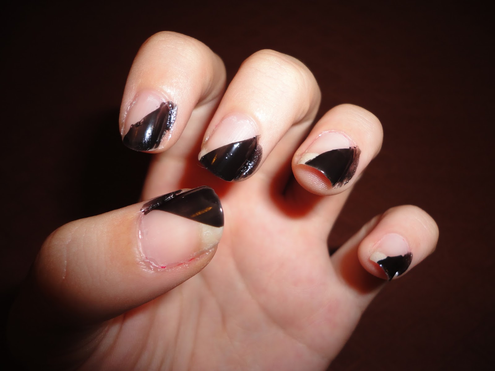 Nail Art Half black nails!