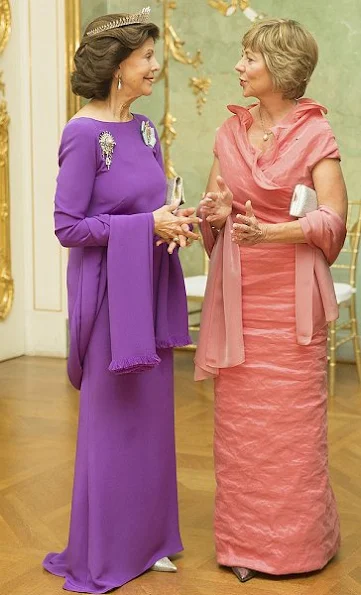 Queen Silvia and Daniela Schadt, the tiara, which features five upright loops of diamonds with a drop pendant in the centre of each,  Princess Margaret of Connaught’s wedding