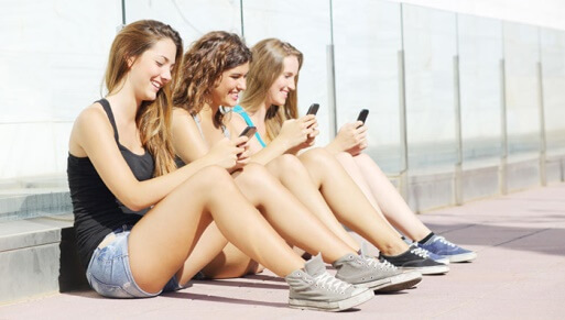 los mejores smartphones android para adolescentes