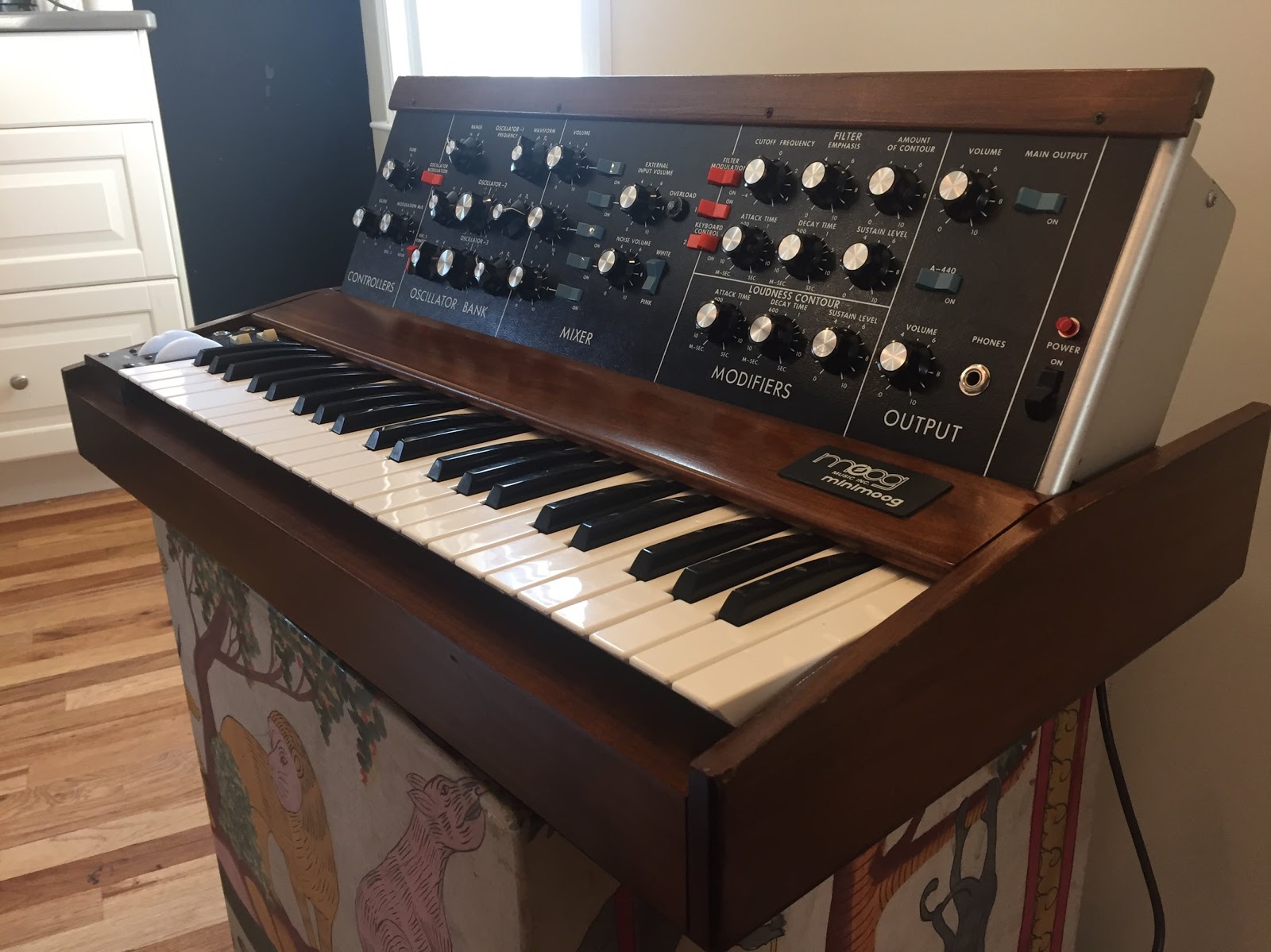 MATRIXSYNTH: Restored Vintage Moog Minimoog Model D with Mods