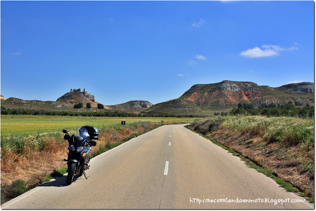 Castillo de Monreal, Dosbarrios, Honda cbf600sa