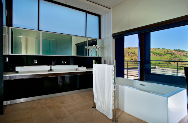Casa Tat por Nico Van der Meulen Arquitectos