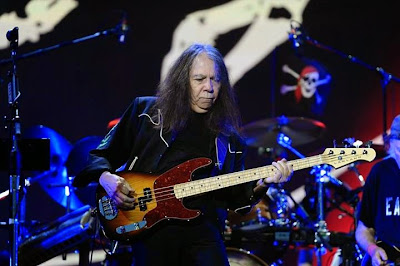 Neil Young News: Top 10 Neil Young News Posts | Thrasher's Wheat