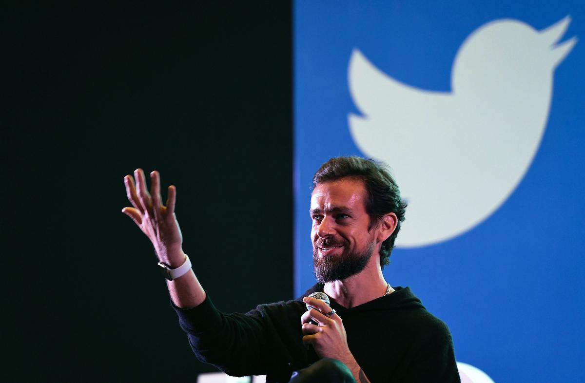 Twitter isn’t just for political hashtag warriors. Many still use the social network to just hang out