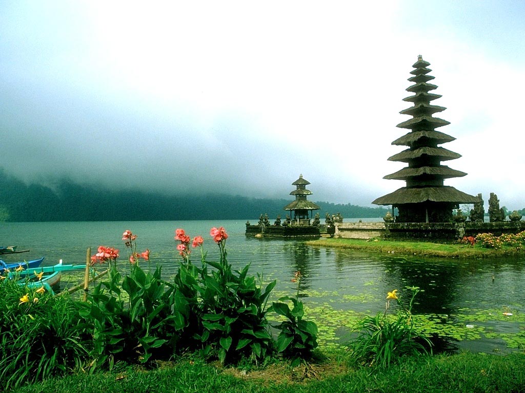 Mewarnai Gambar Tema Bali | Mewarnai Gambar