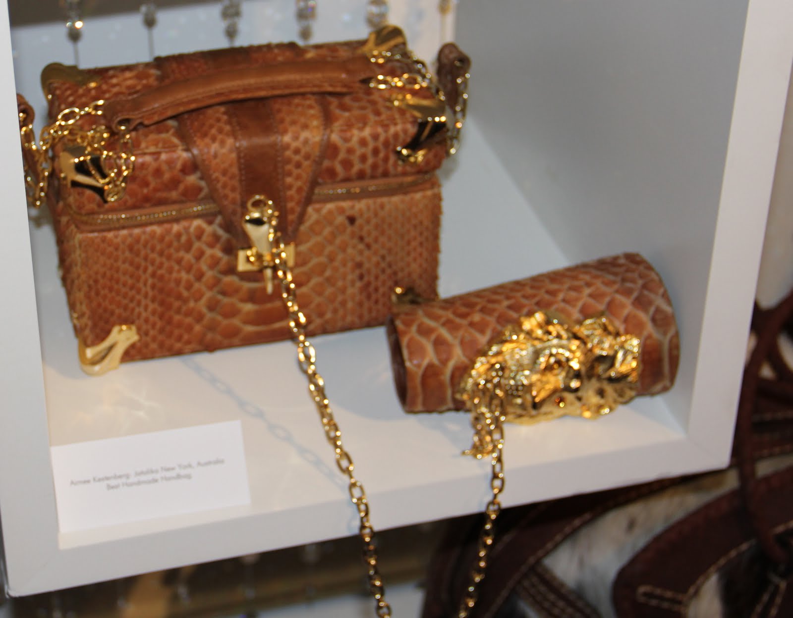 The 5th Annual INDEPENDENT HANDBAG DESIGNER AWARDS
