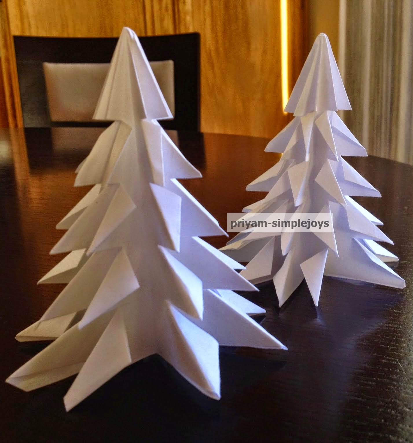 SimpleJoys: Paper Christmas Tree