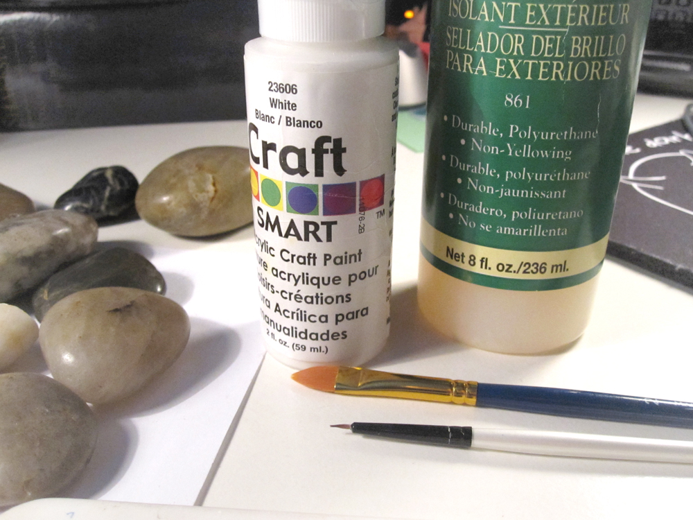 Painted Lace Rocks Tutorial Behind