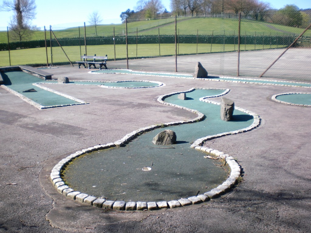 The Ham and Egger Files Minigolf courses at The Glebe in Bownesson