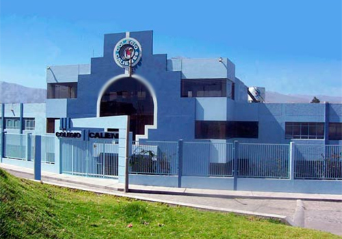 Colegio JUAN DE LA CRUZ CALIENES - Challapampa