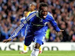 Essien - Chelsea - pretendido por varios equipos europeos