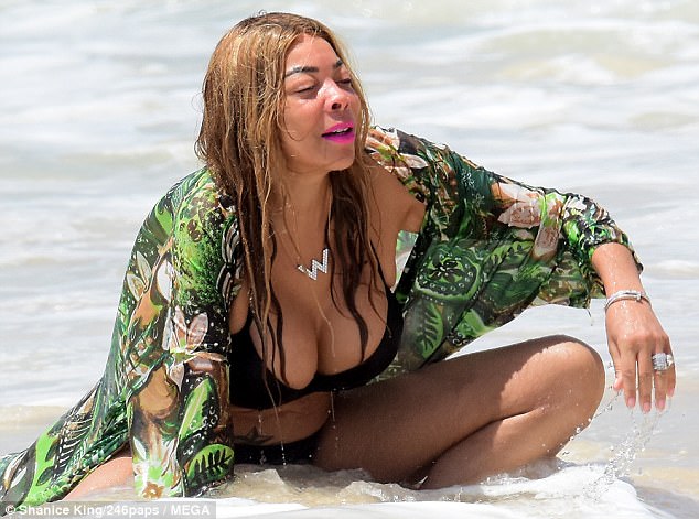 Wendy Williams Releases New Set Of Photos Showing Off Her Surgically Enhanc...