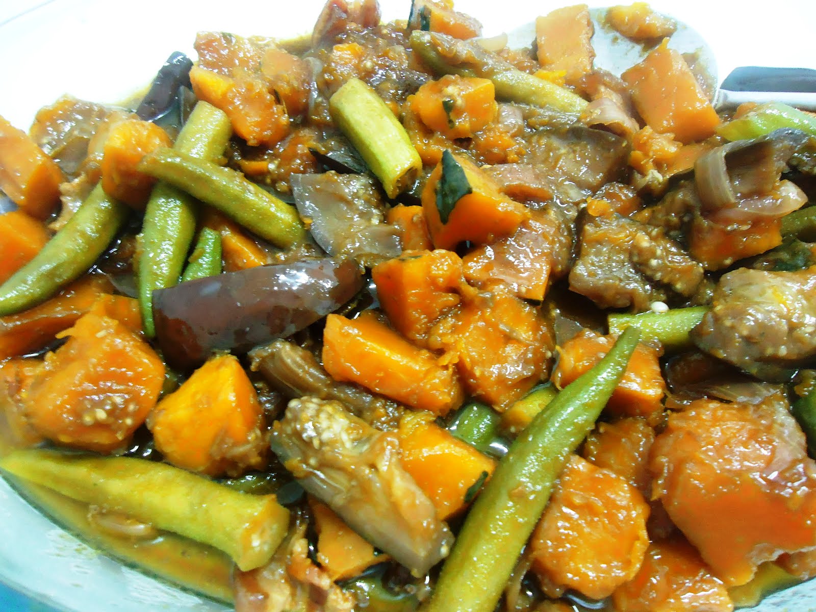 Mely S Kitchen Sauted Squash Okra And Eggplant