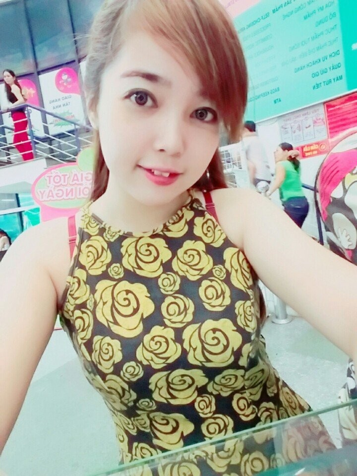 Girl xinh ngực khủng
