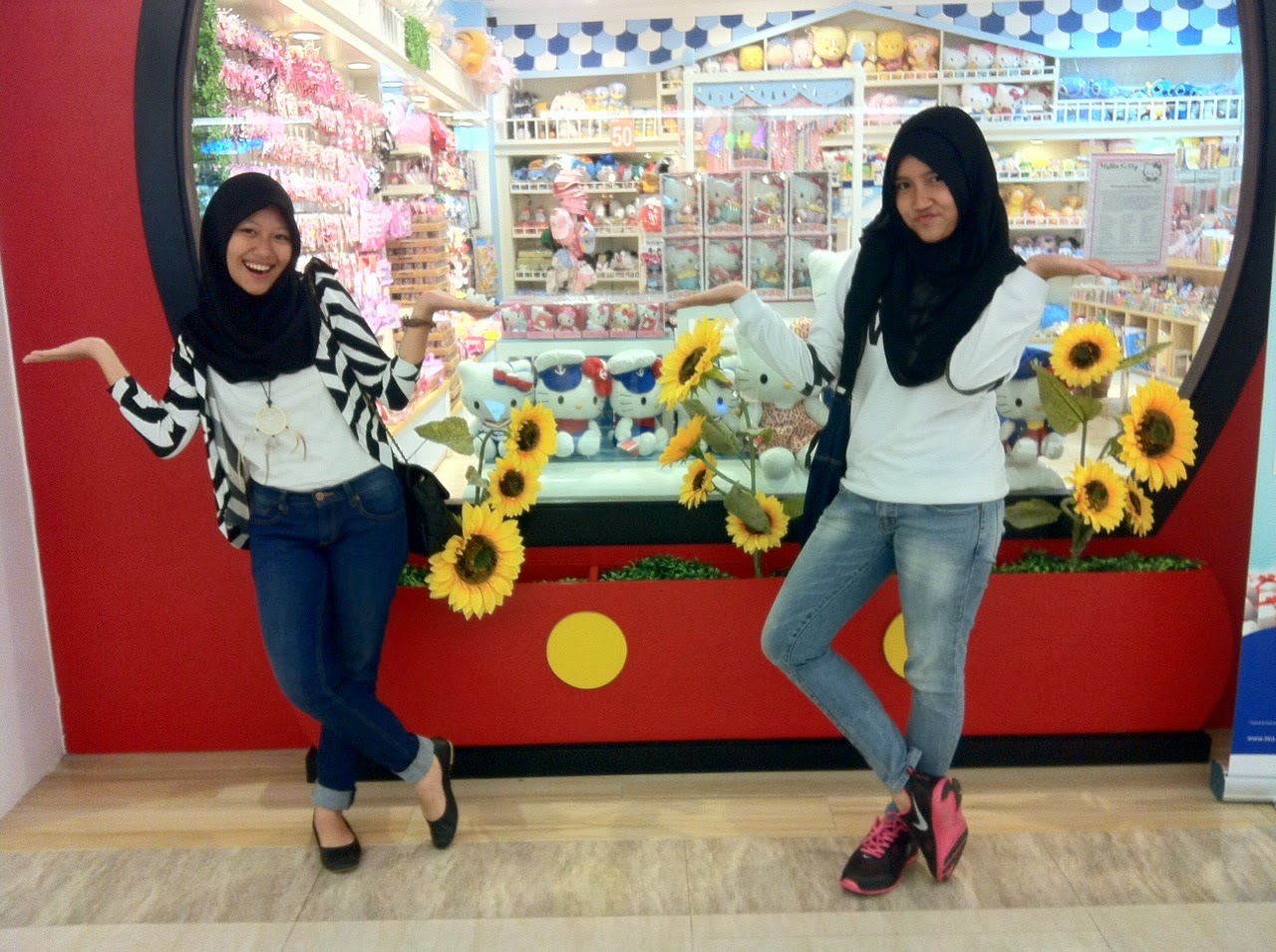 Fancy Vanilla Black And White Day