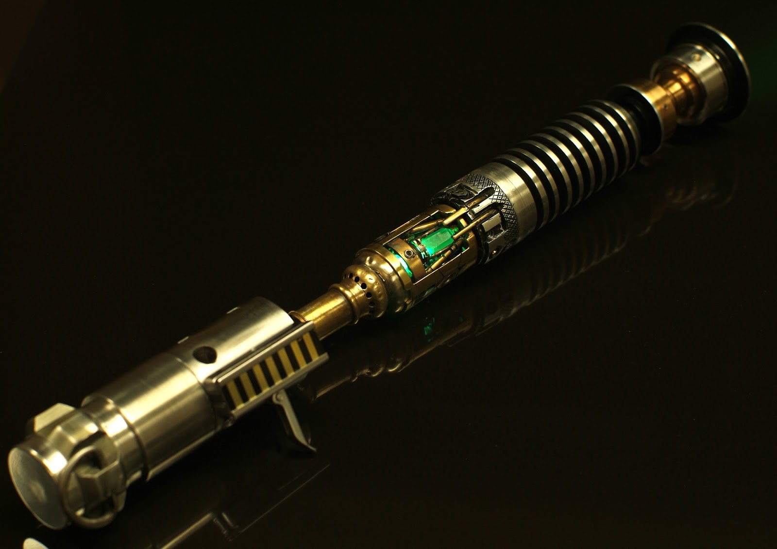 RO-LIGHTSABERS: LUKE ROTJ V3 Lightsaber The Force Awakens