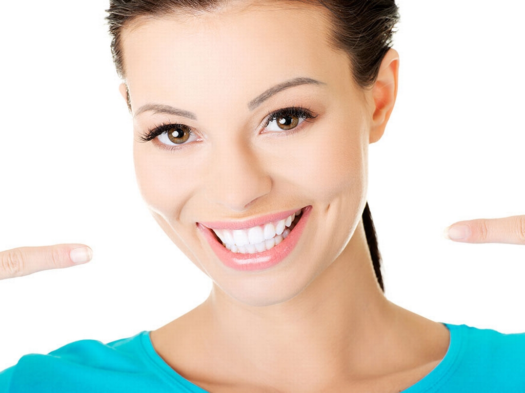 Dental implant cost guide india Upper jaw restoration facilitated by