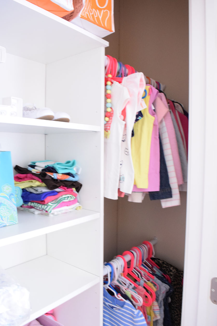 The House on Hillbrook: girls room The House on Hillbrook: girls room