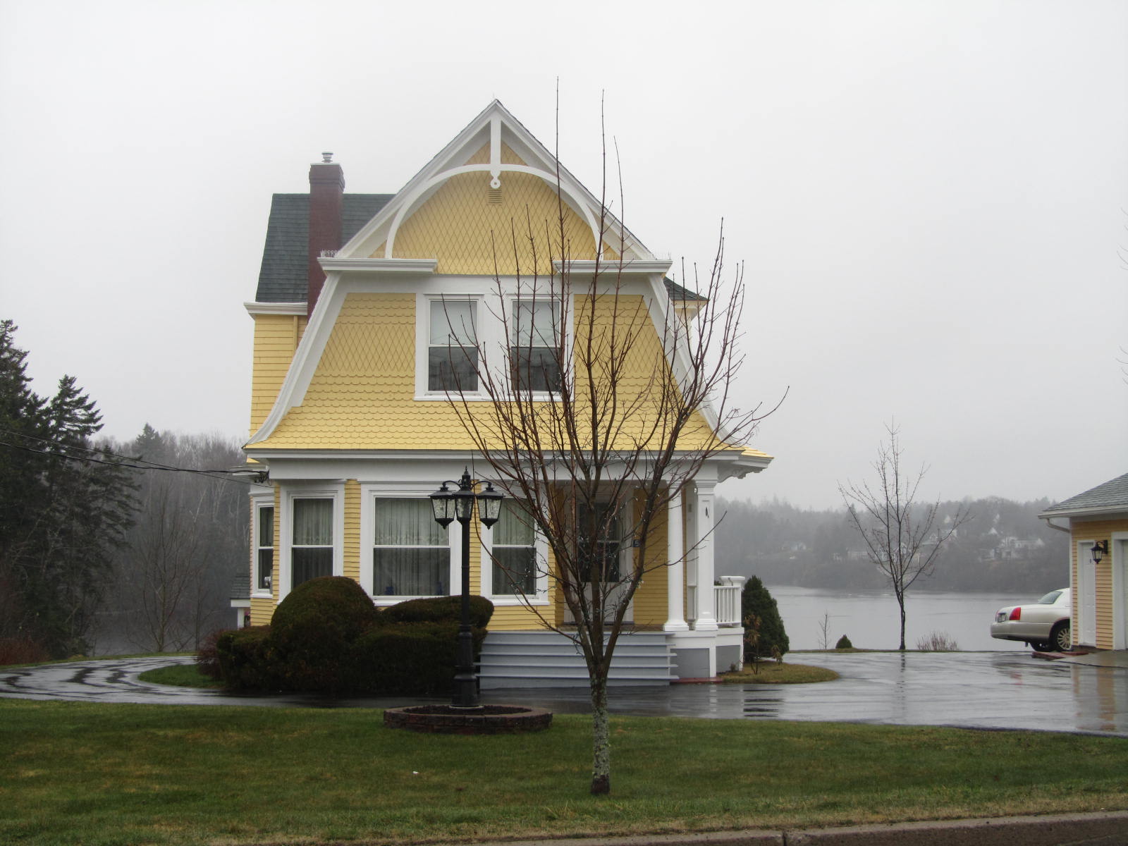 autoliterate Canadian houses, etc. St and St Andrew's, New