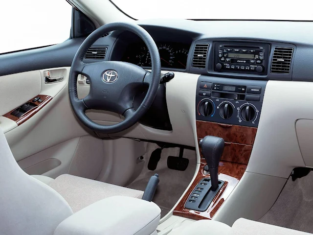 Toyota Corolla SE-G 2003 - interior