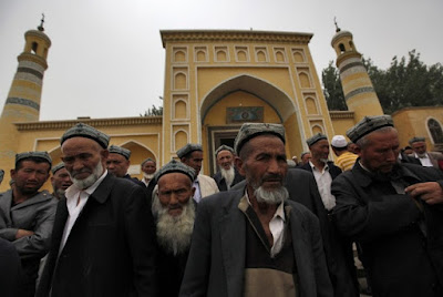 Jahatnya Pemerintah Cina terhadap Muslim Uighur