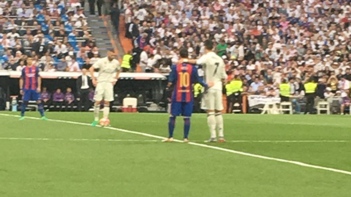 De todo un poco. Cuando el aficionado no deja ser al aficionado.