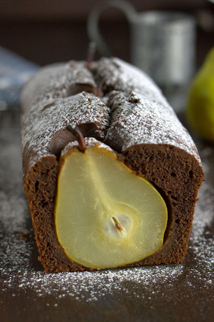 torta al cacao e pere