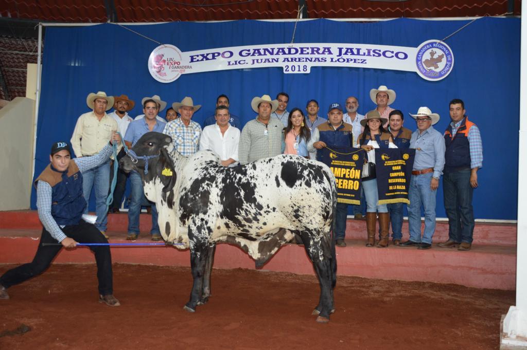 El Imparcial COMAPEÑO GANA EN LA "EXPO GANADERA JALISCO"