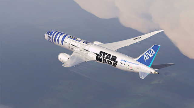 Star Wars R2-D2 ANA Jet Arriving in Singapore