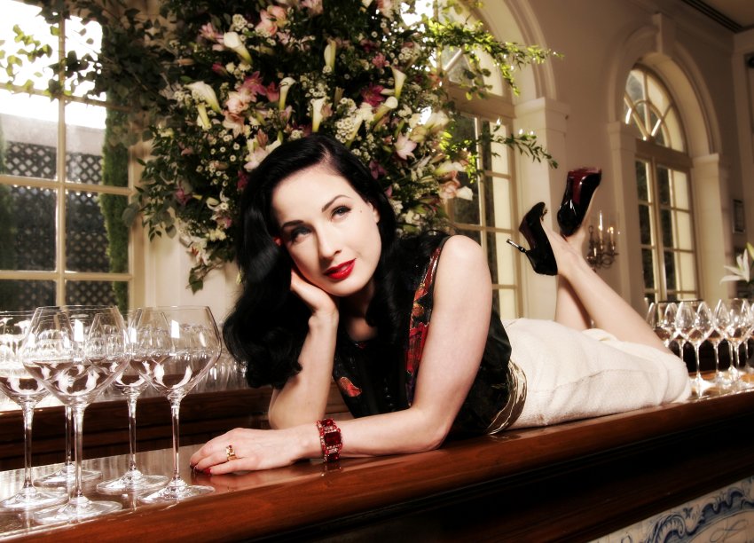 Celebrity Picture| Celebrity Photos| Celebrity Images: Dita Von Teese
