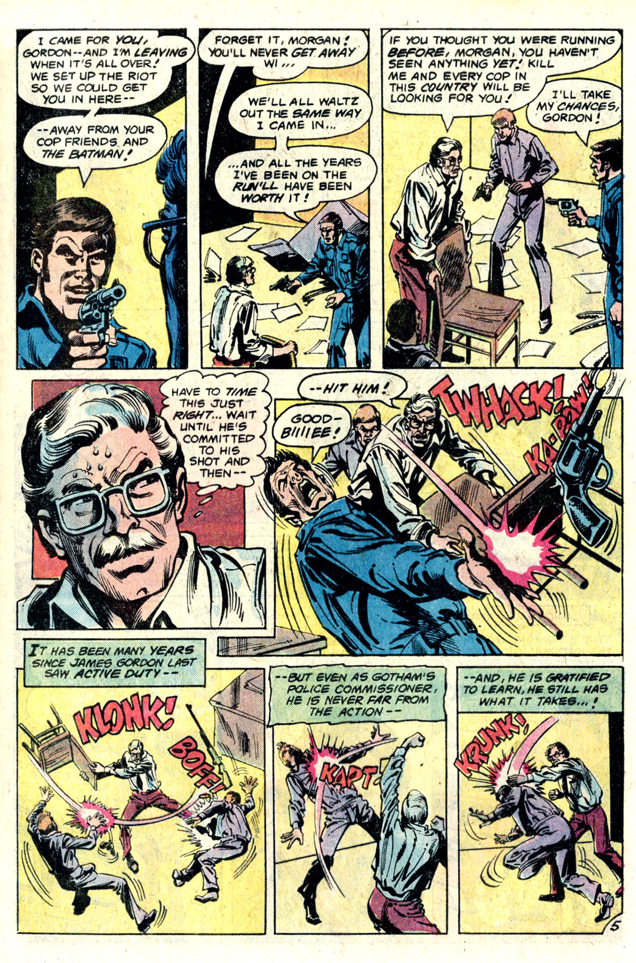 Read online Detective Comics (1937) comic -  Issue #489 - 17