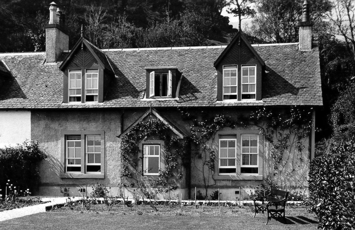 Tour Scotland Old Photograph Cliffdene House Sannox Isle Of Arran Scotland