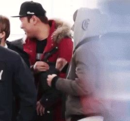 사는게 행복해보이는 엑소 멤버 첸 | 인스티즈