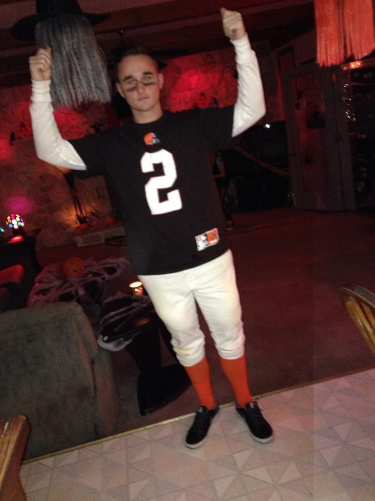 Bird In Everything: Larry Bird Halloween Costume