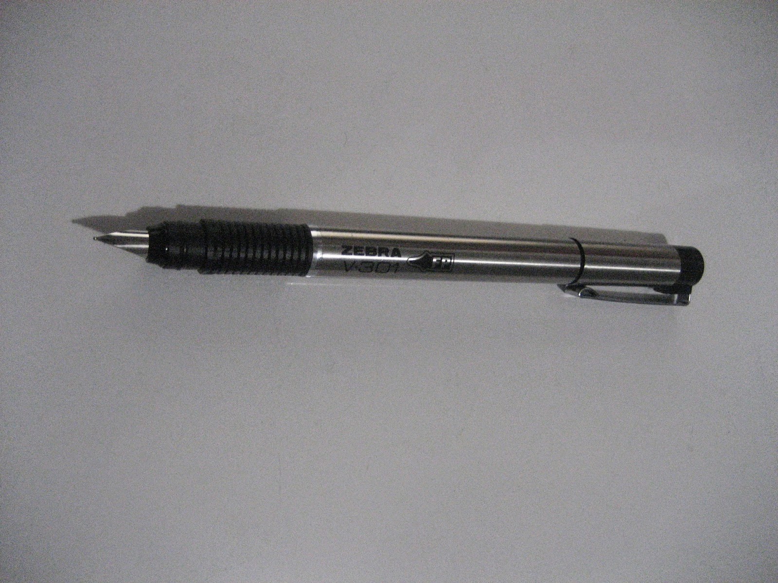 Arif Reviews Pens Zebra V301 Fountain Pen Review