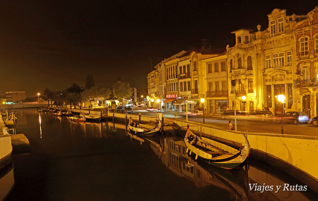 Aveiro de noche