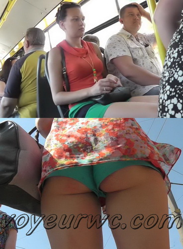Young and sexy girls - Upskirt video features a sexy girls on a bus. Cute upskirts of subway girls. (100Upskirt 4943-4996)