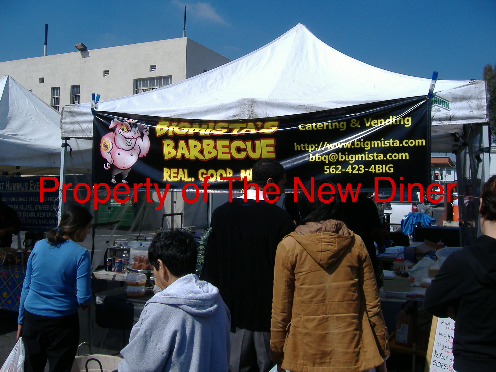 The New Diner Bigmista BBQ at Atwater Village Farmer's Market