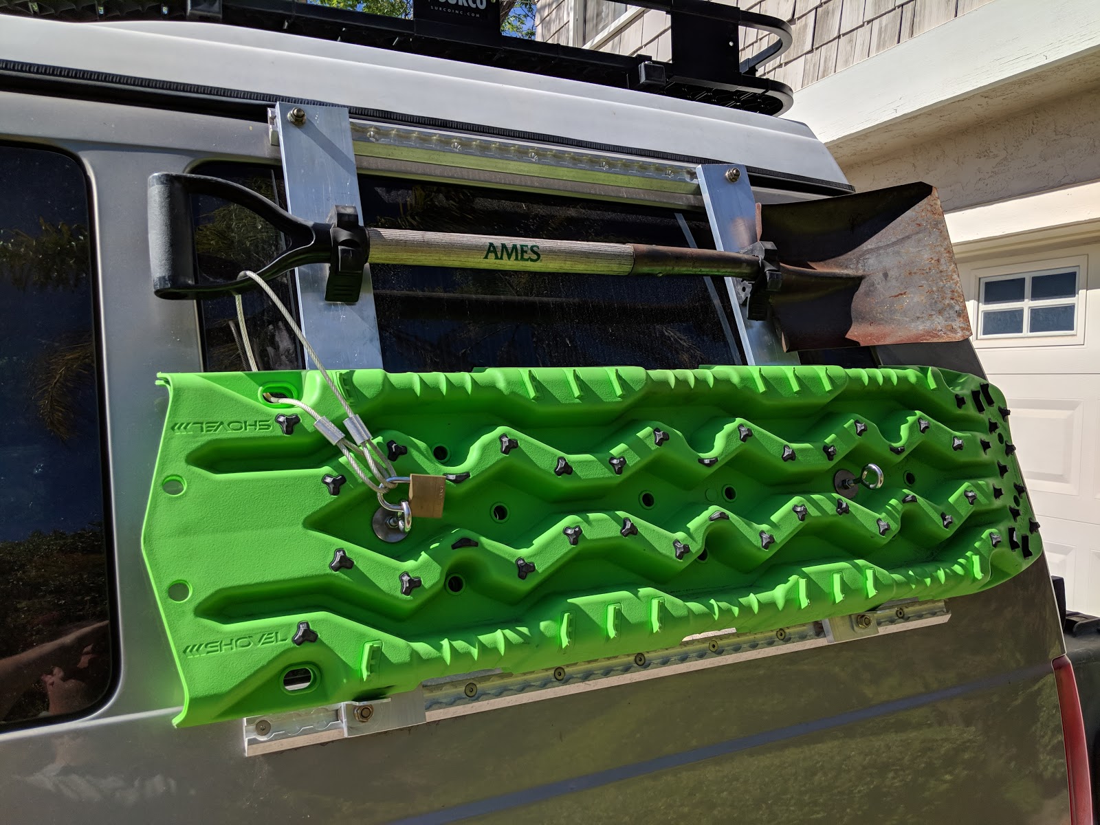 Choose Adventure: Quarter-Window Utility Rack